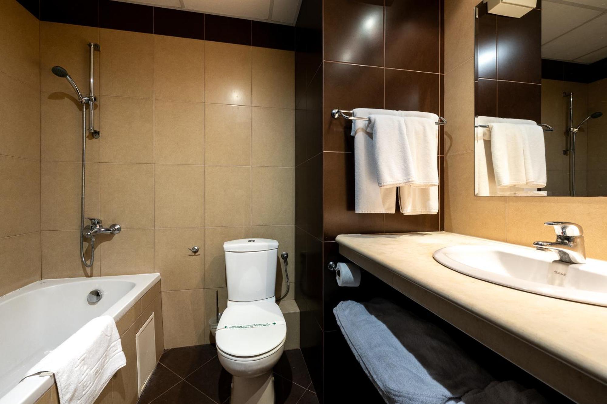 Spa Hotel Holiday Velingrad Bagian luar foto