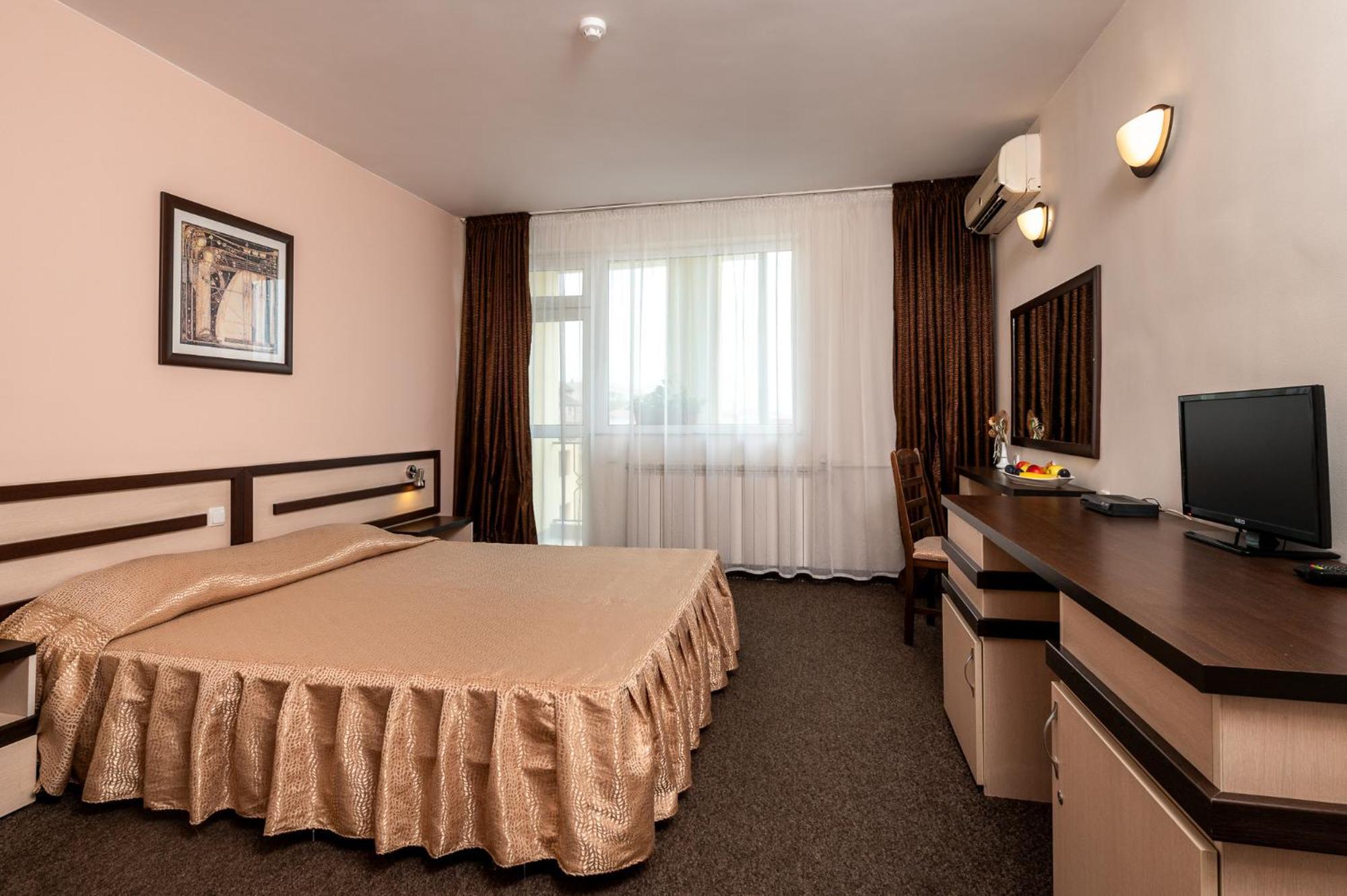 Spa Hotel Holiday Velingrad Bagian luar foto