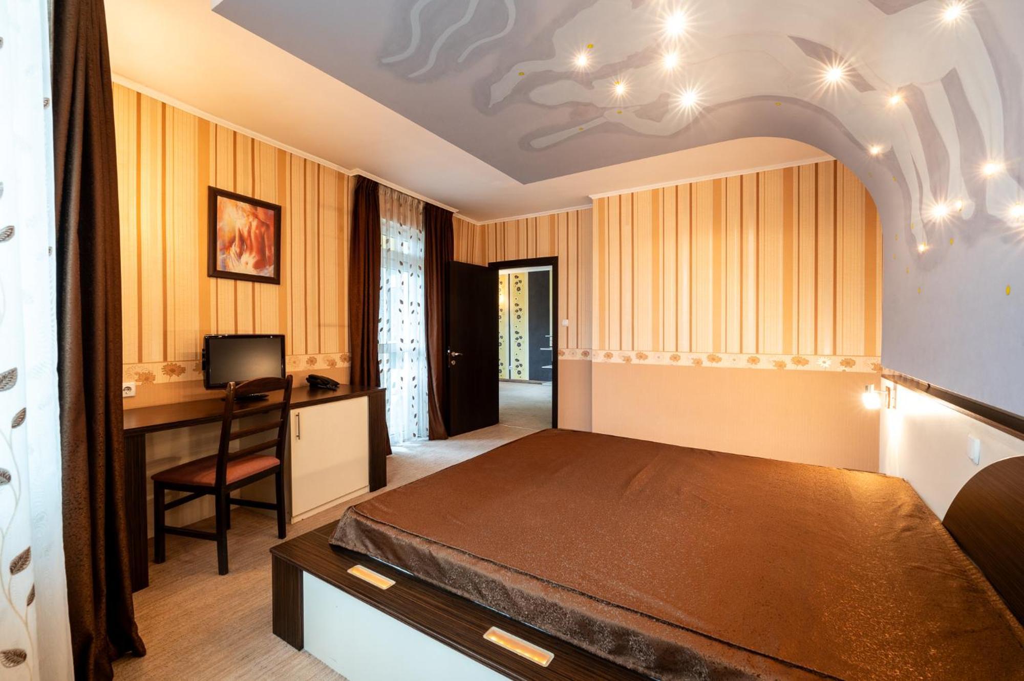 Spa Hotel Holiday Velingrad Bagian luar foto